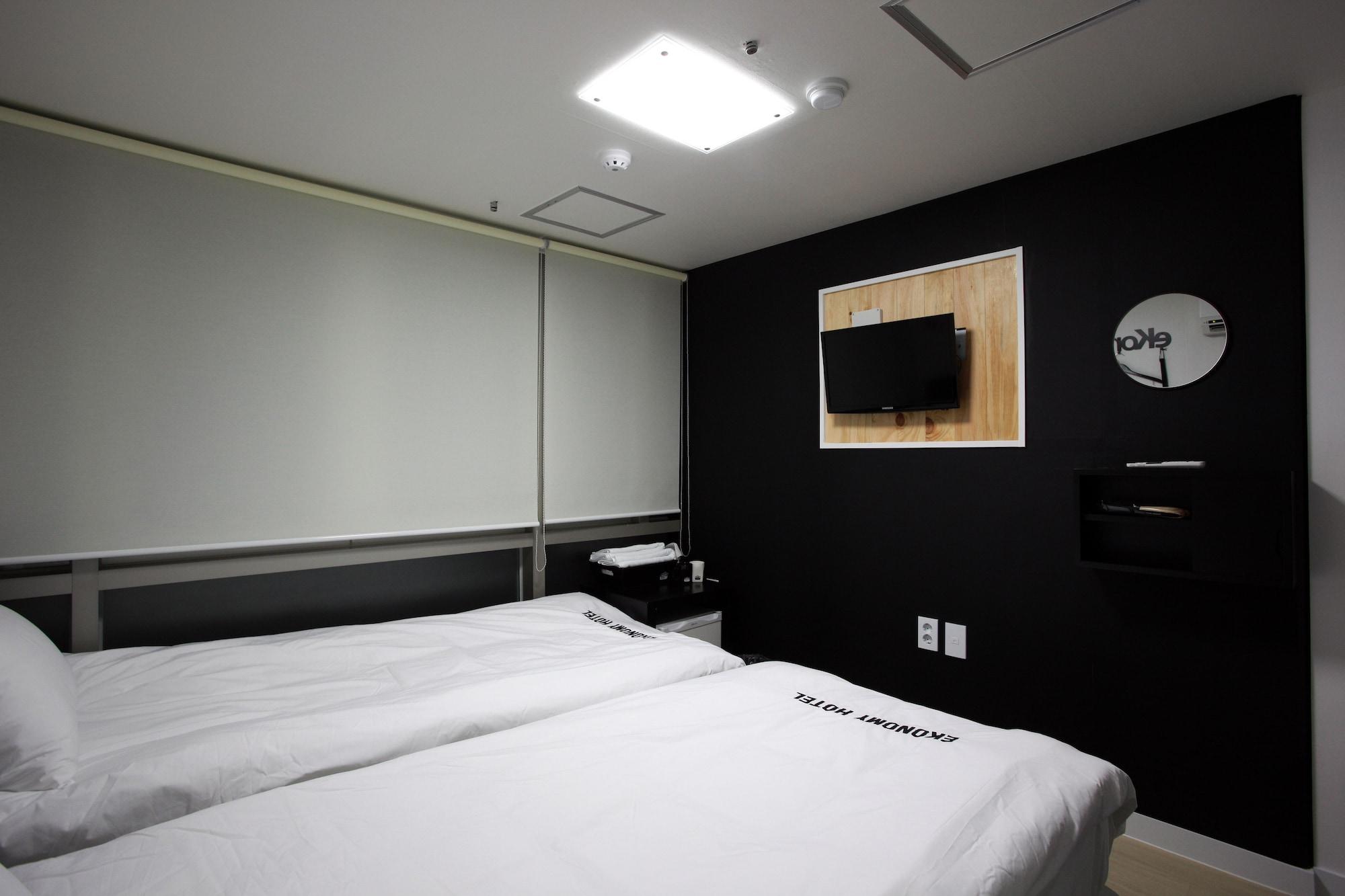 旅馆 Ekonomy Myeongdong Premier 首尔